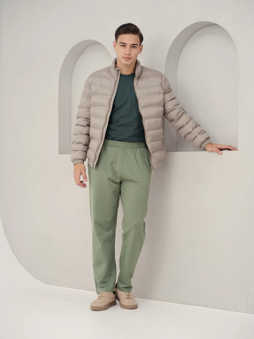 Backpacker Green Cotton Sweatpants - Image 8